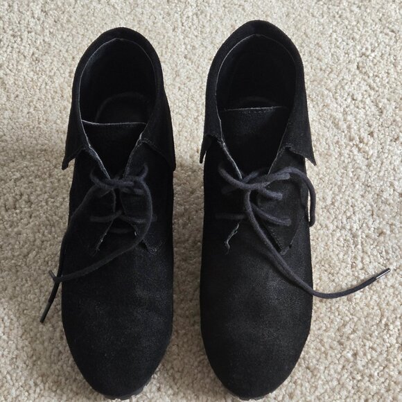 Wedge heel lace up ankle booties - Picture 5 of 12